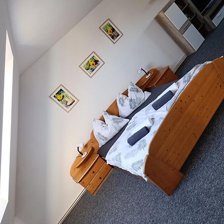 Apartman Cerna V Posumavi Adam A Eva Extérieur photo